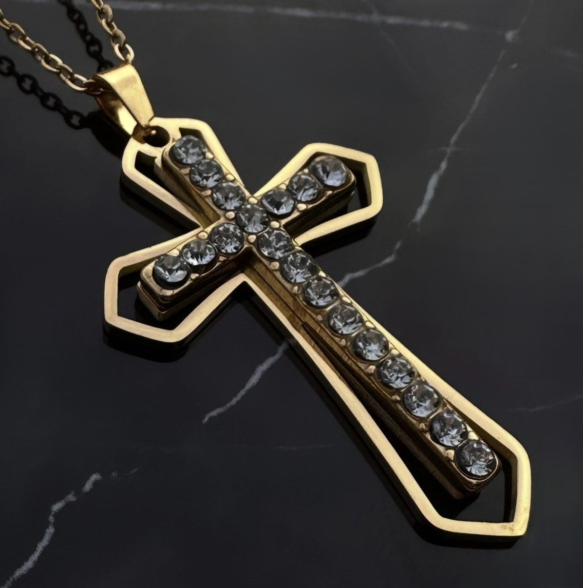 PLNDSKI Cross Necklace - Gold